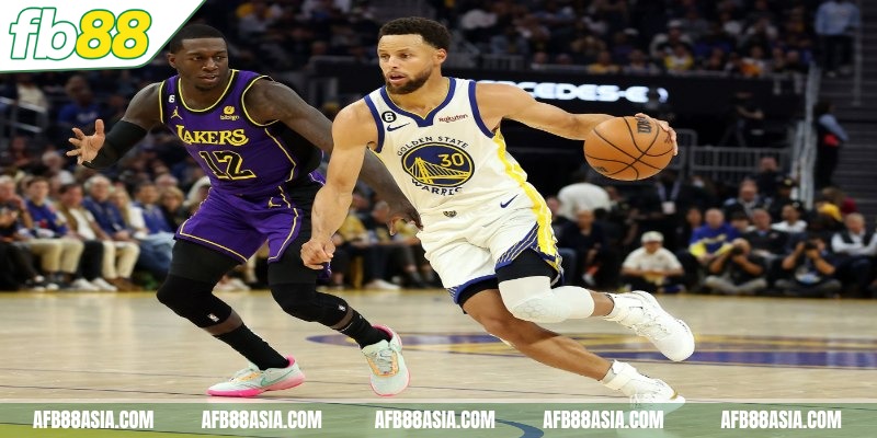 Khám phá các trận đấu trực tiếp bóng rổ NBA hot